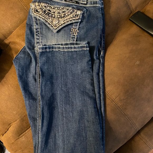 Like new Miss Me Skinny Mid Rise sz 29 - Picture 2 of 5